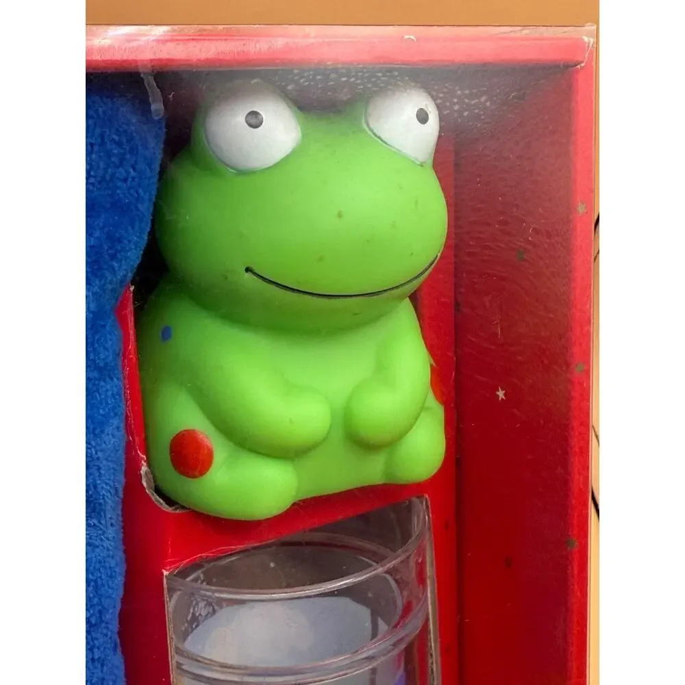 🐸 Frog Bathroom Gift Set Pump Tumbler Washcloth Toy Kohl’s New in Box
